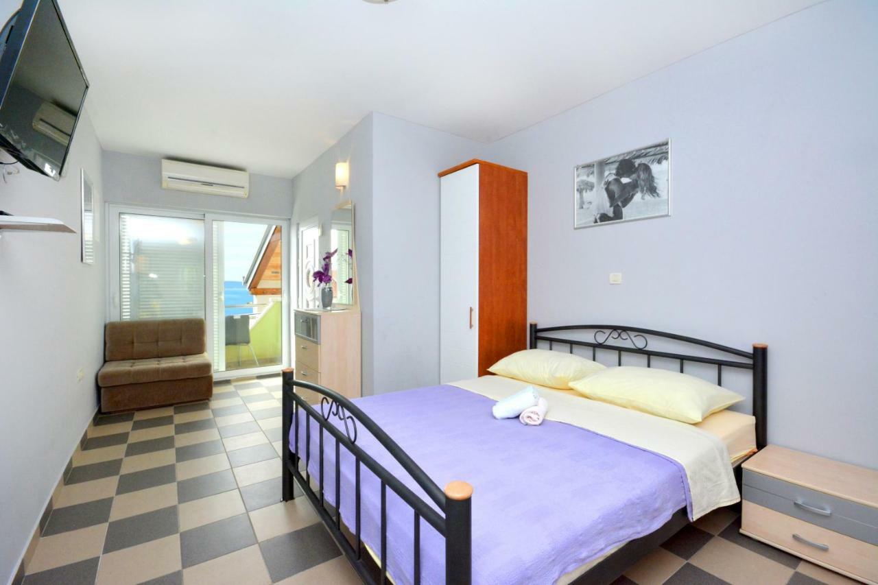Beach Apartman Petra Podstrana Zewnętrze zdjęcie
