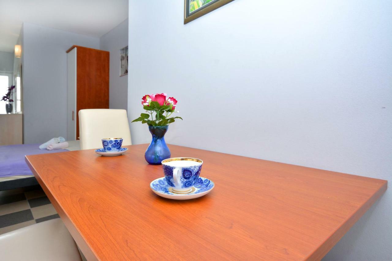 Beach Apartman Petra Podstrana Zewnętrze zdjęcie